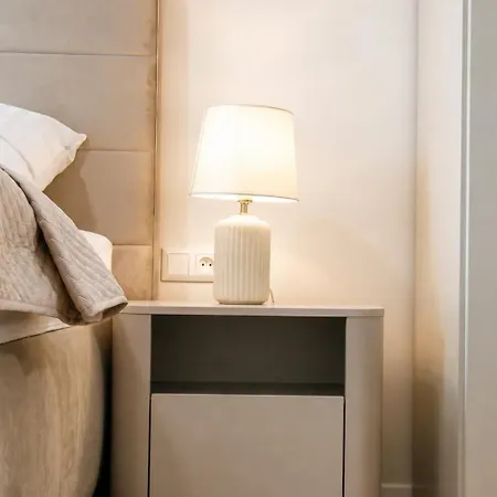 Metropolis - Infiniti - Free Parking 아파트 *